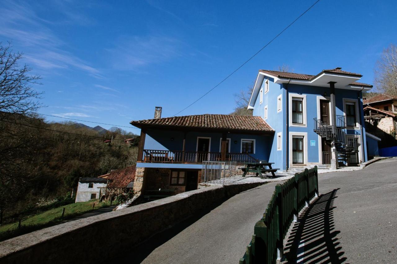Hotel La Casona De Cardes à Onís Extérieur photo