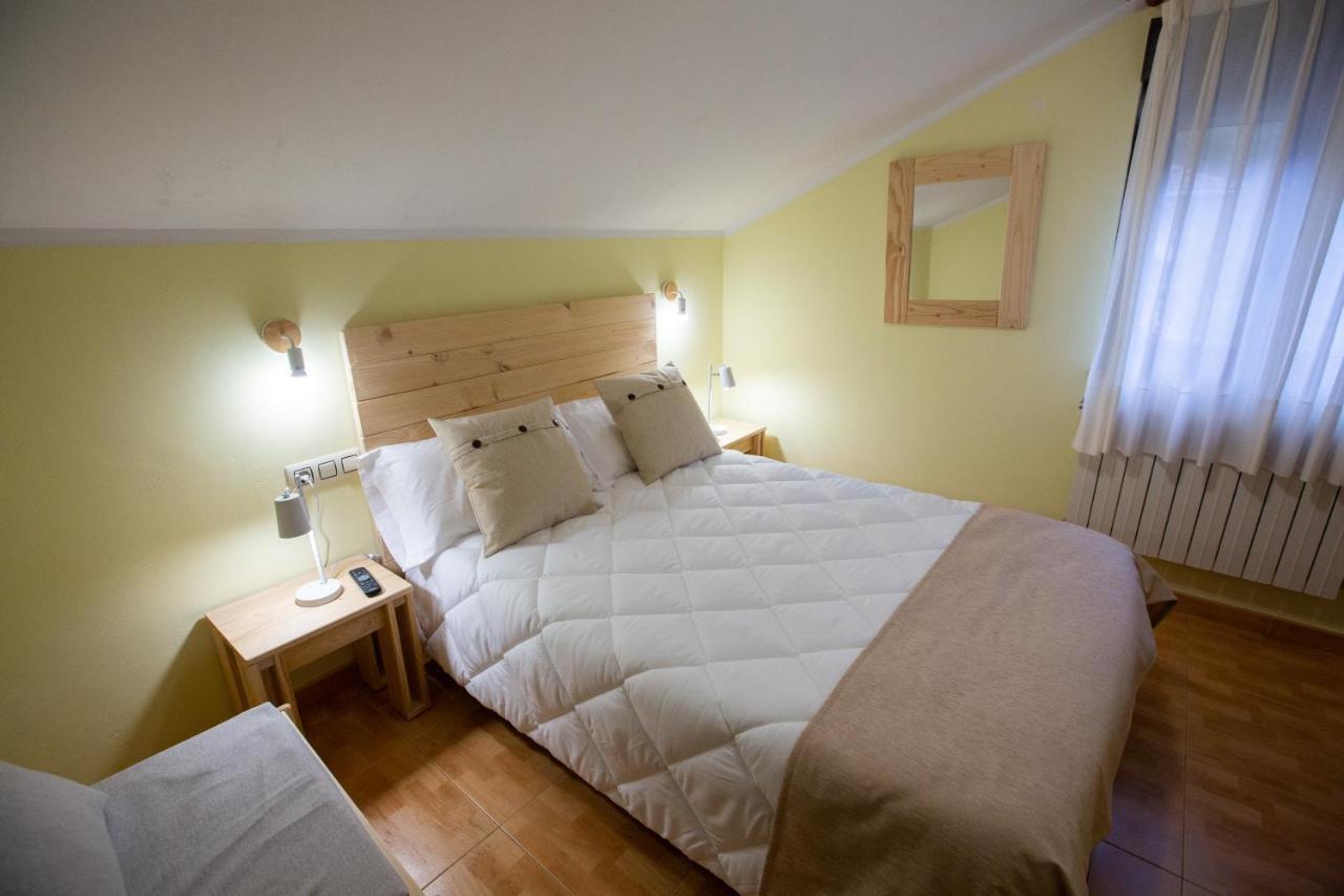 Hotel La Casona De Cardes à Onís Extérieur photo