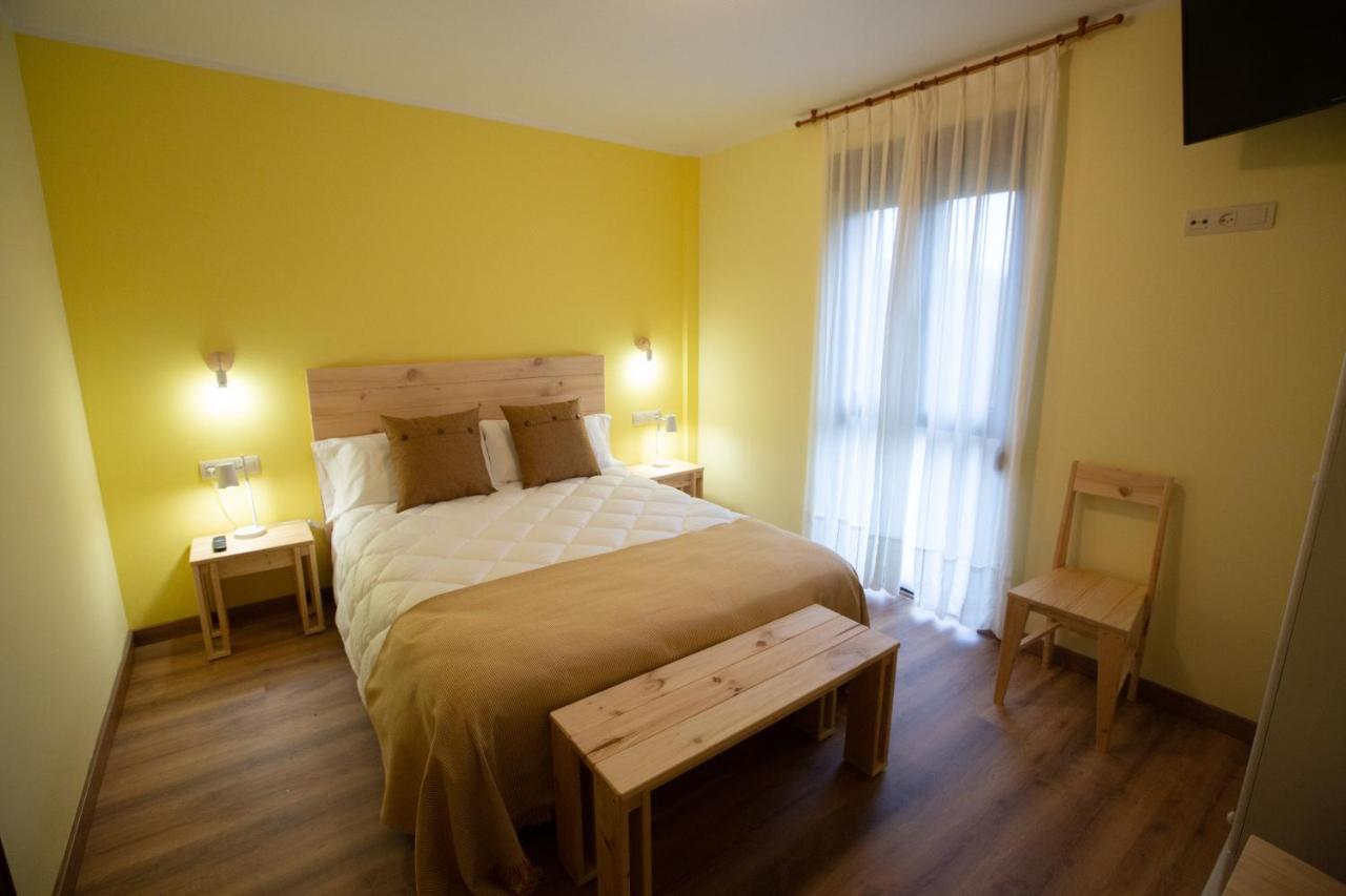Hotel La Casona De Cardes à Onís Extérieur photo