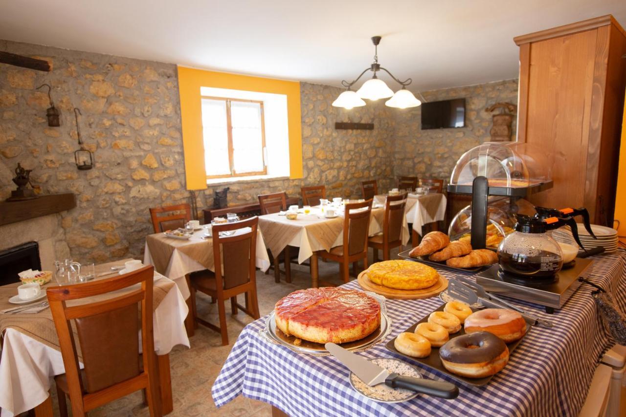 Hotel La Casona De Cardes à Onís Extérieur photo