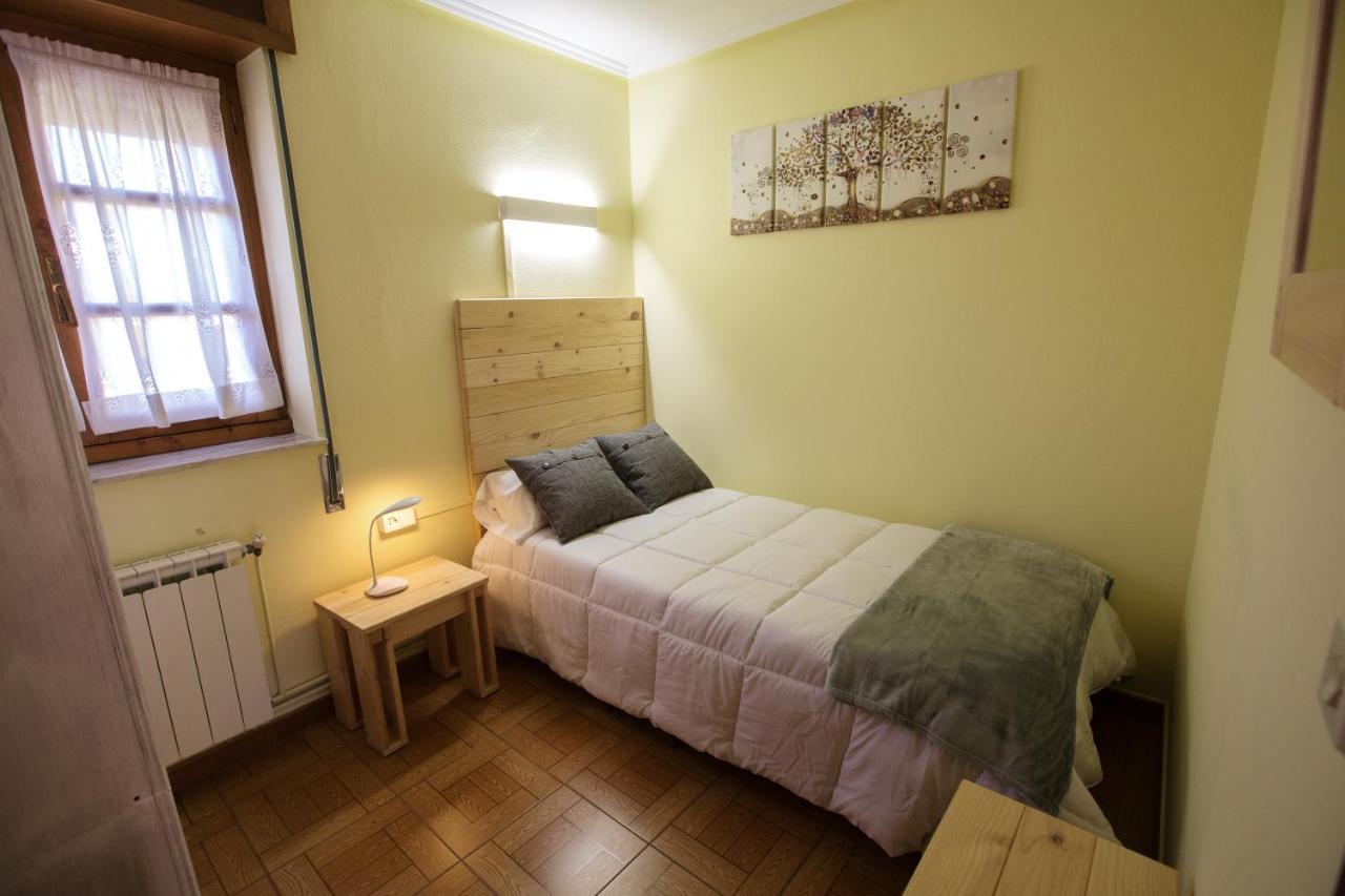 Hotel La Casona De Cardes à Onís Extérieur photo