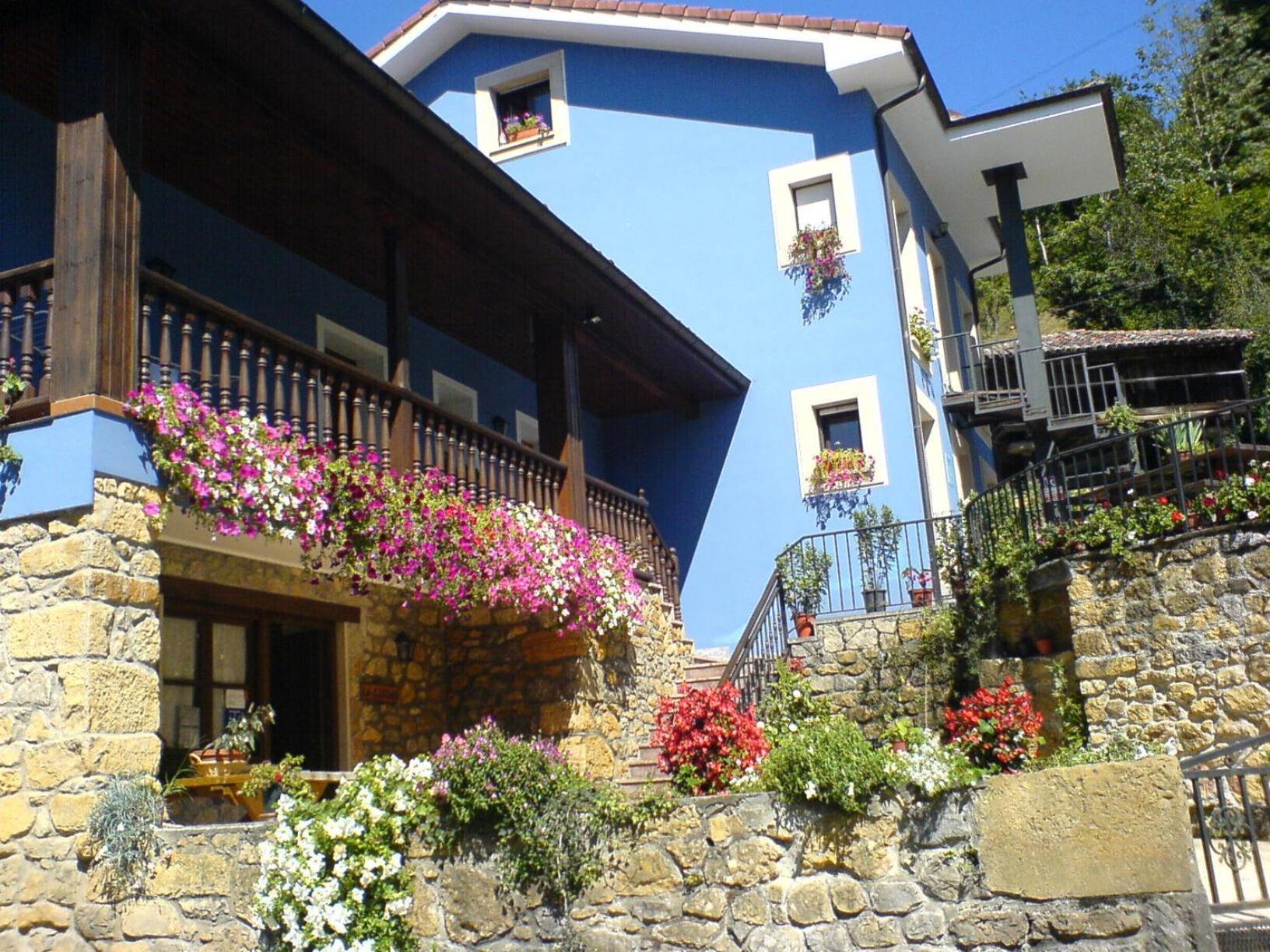 Hotel La Casona De Cardes à Onís Extérieur photo